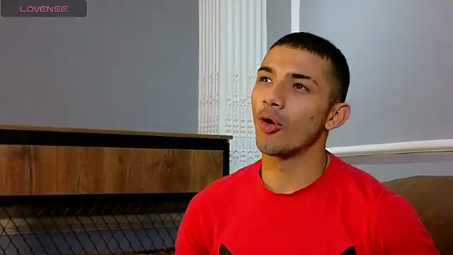 ArturoCardona  online show from October 2025 11:43:01 AM