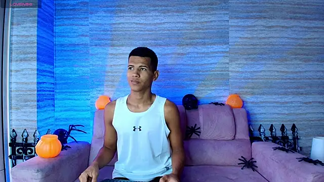 KingStark  online show from October 2025 11:55:02 AM