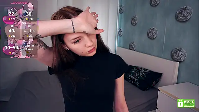 LeahNettles online show from September 2025 06:39:02 AM