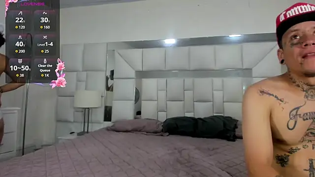 Dangerous couple  online show from September 2025 07:06:02 PM