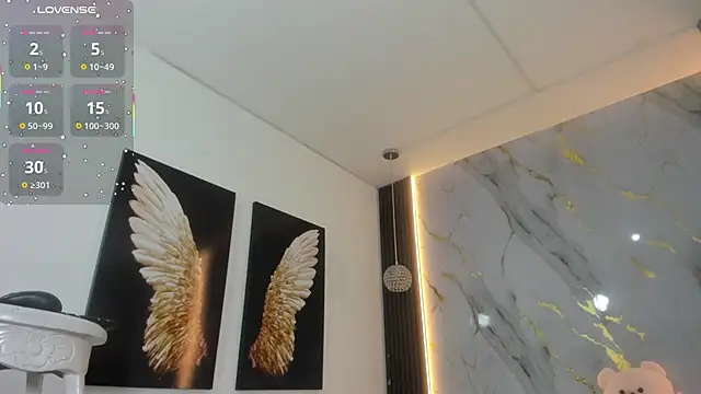 Snapshot of Miss_Angel0 chatting on October 2025 06:34:01 AM Miss Angel0 online show from October 2025 06:34:01 AM