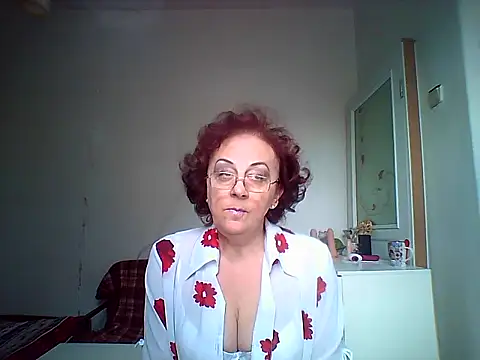 Snapshot of Julia54391 chatting on October 2025 06:53:02 AM Julia54391 online show from October 2025 06:53:02 AM