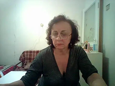 Snapshot of Julia54391 chatting on October 2025 07:49:02 PM Julia54391 online show from October 2025 07:49:02 PM