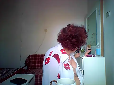 Snapshot of Julia54391 chatting on October 2025 08:31:02 AM Julia54391 online show from October 2025 08:31:02 AM