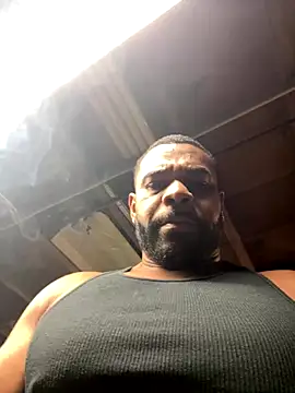 Snapshot of StrongP1738 chatting on September 2025 03:24:01 PM StrongP1738 online show from September 2025 03:24:01 PM