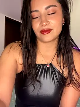 MiaAlarie online show from October 2025 04:22:01 AM