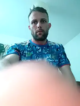 SexSavrem06 online show from November 2025 04:44:02 AM