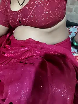 Snapshot of POOJACOUPLE chatting on December 2025 10:13:01 AM POOJACOUPLE online show from December 2025 10:13:01 AM