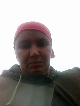 Snapshot of Romashka33011 chatting on October 2025 05:15:01 AM Romashka33011 online show from October 2025 05:15:01 AM