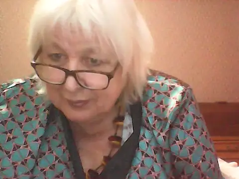 Alexia64231 online show from September 2025 02:44:02 PM