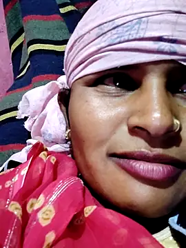 Snapshot of Sanjna_cuty chatting on November 2025 04:18:02 PM Sanjna cuty online show from November 2025 04:18:02 PM