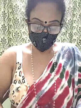 sweet-lotus online show from September 2025 06:13:02 PM