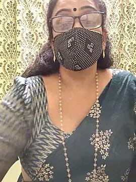 sweet-lotus online show from September 2025 06:02:02 PM