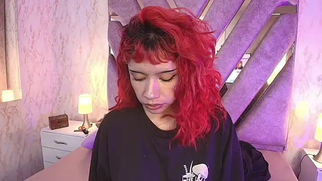 Snapshot of redd_pandaa chatting on November 2025 03:16:02 AM redd pandaa online show from November 2025 03:16:02 AM