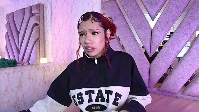 Snapshot of redd_pandaa chatting on November 2025 03:21:02 AM redd pandaa online show from November 2025 03:21:02 AM