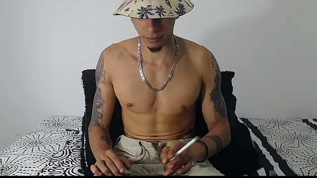 Daniel laverde online show from November 2025 04:08:02 PM