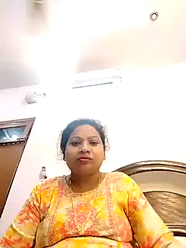 Snapshot of Cute-Janvi20 chatting on October 2025 08:18:02 PM Cute-Janvi20 online show from October 2025 08:18:02 PM