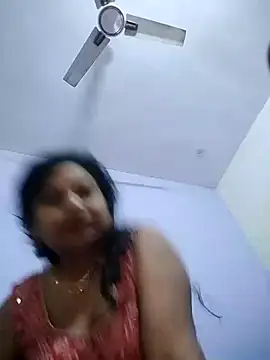 Snapshot of Cute-Janvi20 chatting on October 2025 09:44:01 AM Cute-Janvi20 online show from October 2025 09:44:01 AM