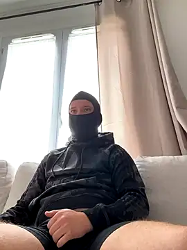 HommeSecret- online show from September 2025 11:59:01 AM