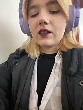 Snapshot of Cherry___Blossom chatting on October 2025 11:09:01 AM Cherry Blossom online show from October 2025 11:09:01 AM