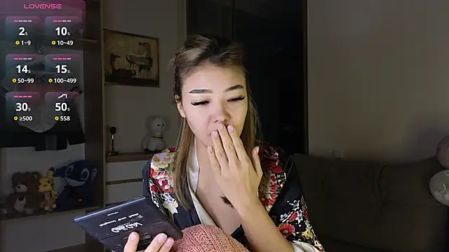 kyoso hin online show from October 2025 01:36:02 AM