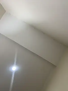 Snapshot of vikysexy283 chatting on December 2025 02:52:01 AM vikysexy283 online show from December 2025 02:52:01 AM