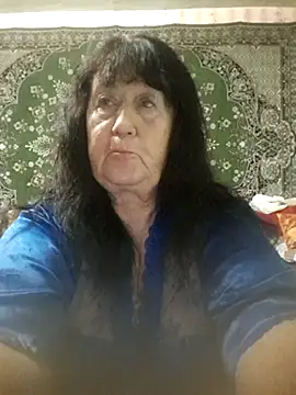 CrystalLime6411 online show from September 2025 05:40:01 PM