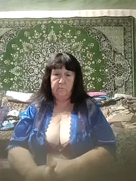 CrystalLime6411 online show from October 2025 04:07:02 PM