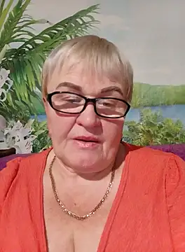 VioletSweet5566 online show from September 2025 05:40:02 PM