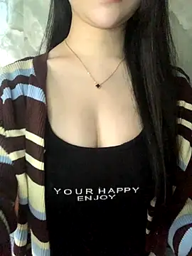 Snapshot of Lyly11 chatting on November 2025 02:21:01 AM Lyly11 online show from November 2025 02:21:01 AM