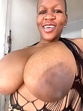 Snapshot of Ozimpho chatting on October 2025 10:23:02 AM Ozimpho online show from October 2025 10:23:02 AM