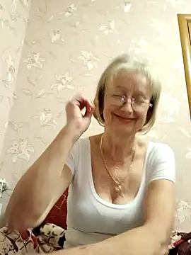 Snapshot of AlikaSwan5821 chatting on September 2025 01:55:01 PM AlikaSwan5821 online show from September 2025 01:55:01 PM