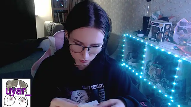 Snapshot of s_cara chatting on September 2025 01:11:01 PM s cara online show from September 2025 01:11:01 PM