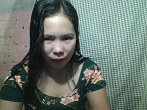 Snapshot of pinaysinglemommm chatting on October 2025 08:32:01 PM pinaysinglemommm online show from October 2025 08:32:01 PM