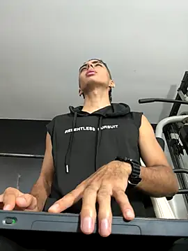 Mister Obsession online show from October 2025 07:34:02 PM