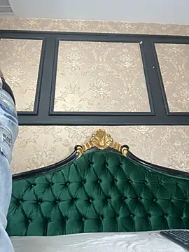 Mister Obsession online show from October 2025 07:00:01 PM