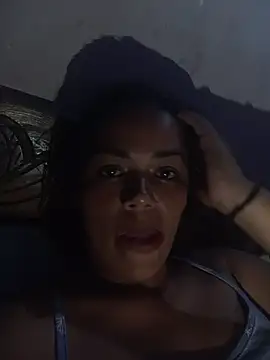 Snapshot of afroditaligh chatting on November 2025 08:40:02 PM afroditaligh online show from November 2025 08:40:02 PM