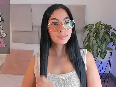 Snapshot of laurenn_smith chatting on September 2025 01:21:01 PM laurenn smith online show from September 2025 01:21:01 PM