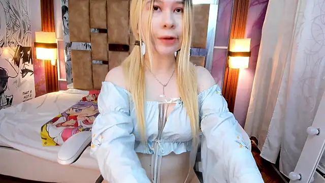 Melody Lolii online show from September 2025 06:02:01 PM