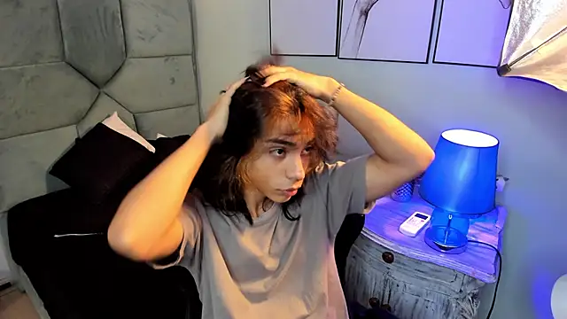 Dereck Manson online show from October 2025 11:49:02 AM