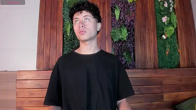 NoahDupont online show from September 2025 07:48:01 PM