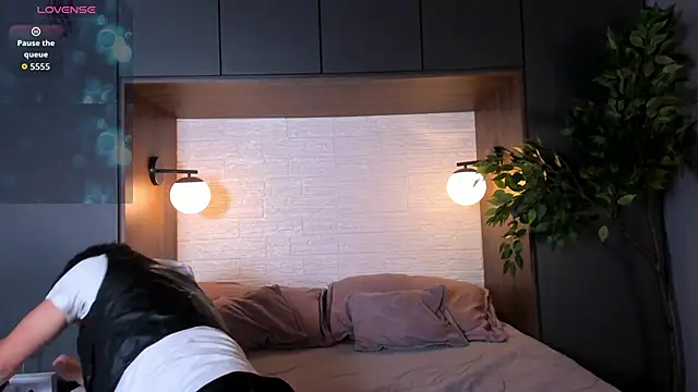 NoahDupont online show from September 2025 07:28:01 PM