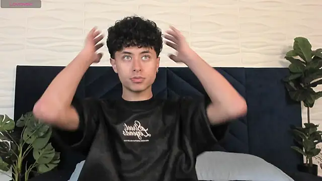 NoahDupont online show from October 2025 08:07:01 PM