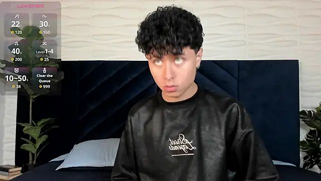 NoahDupont online show from October 2025 07:03:02 PM