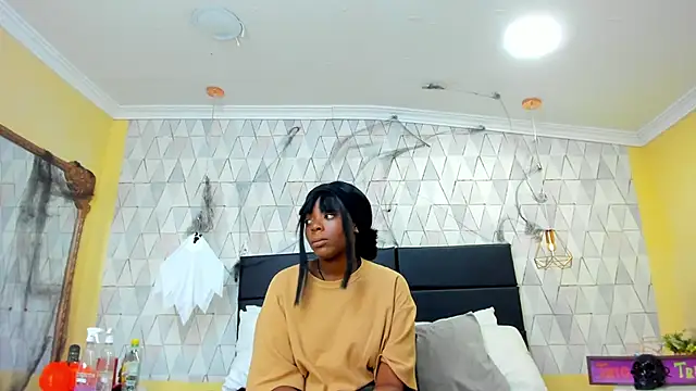 OliviaGarciaa online show from October 2025 08:09:02 PM