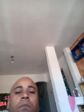 Snapshot of reisloko chatting on October 2025 11:40:01 AM reisloko online show from October 2025 11:40:01 AM