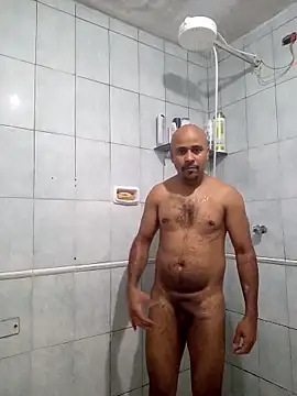 Snapshot of reisloko chatting on November 2025 09:47:01 PM reisloko online show from November 2025 09:47:01 PM