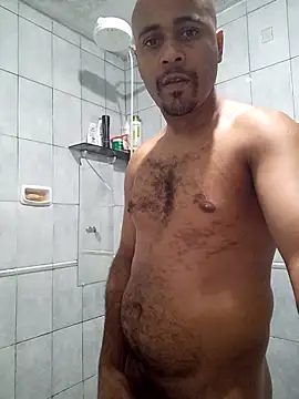 Snapshot of reisloko chatting on November 2025 09:25:01 PM reisloko online show from November 2025 09:25:01 PM