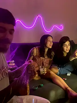 Kissmalditox online show from November 2025 02:28:02 AM