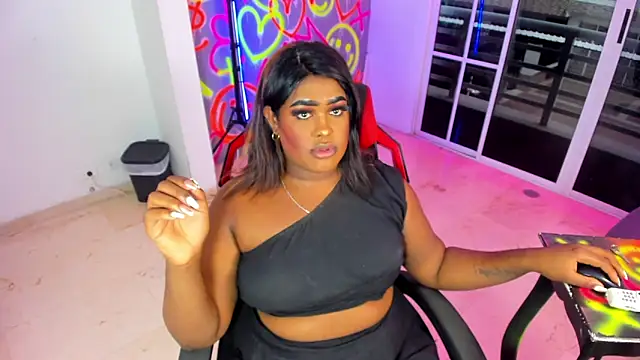 Snapshot of _EvaRouse chatting on October 2025 09:44:01 PM EvaRouse online show from October 2025 09:44:01 PM